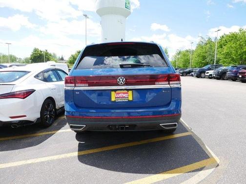 2025 Volkswagen Atlas 2.0T SE
