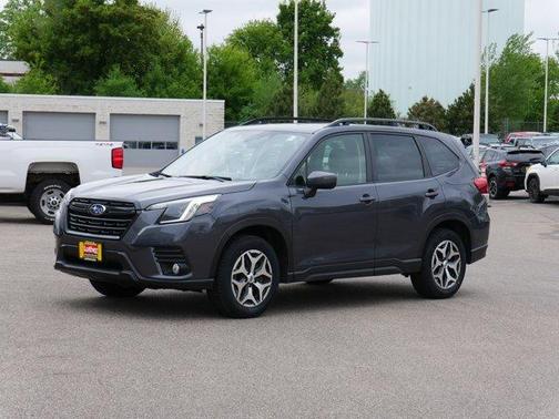 Magnetite Gray Metallic 2023 Subaru Forester Premium