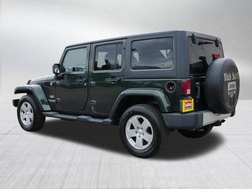 2011 Jeep Wrangler Unlimited Sahara