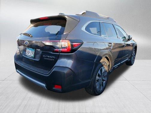 2025 Subaru Outback Touring XT