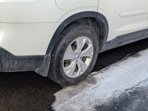 2020 Subaru Ascent Base 8-Passenger