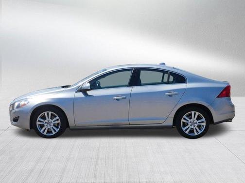 2012 Volvo S60 T6 R-Design