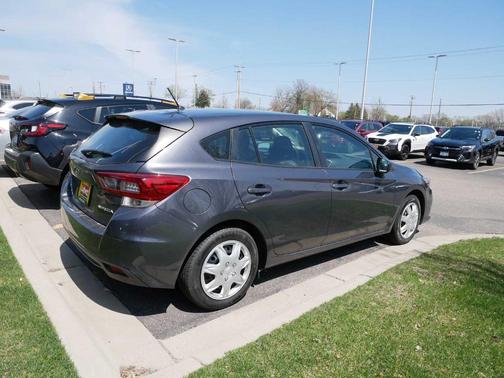 2022 Subaru Impreza Base