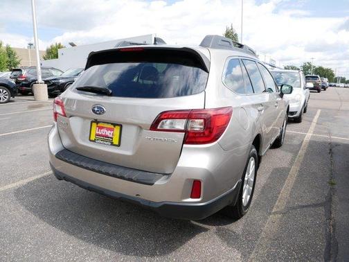 2016 Subaru Outback 2.5i Premium