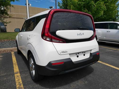 2022 Kia Soul LX