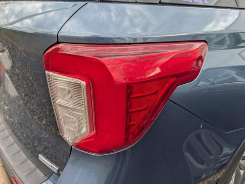 Blue Metallic 2020 Ford Explorer XLT