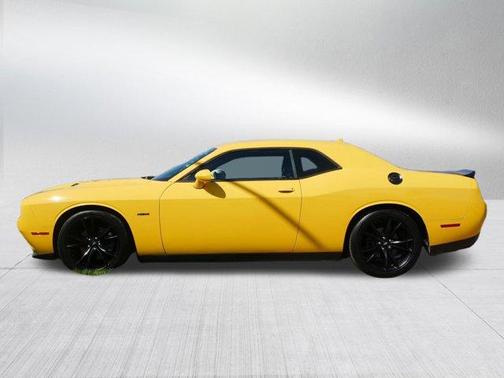 Yellow Jacket Clearcoat 2018 Dodge Challenger R/T