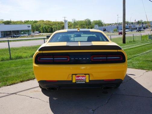 Yellow Jacket Clearcoat 2018 Dodge Challenger R/T