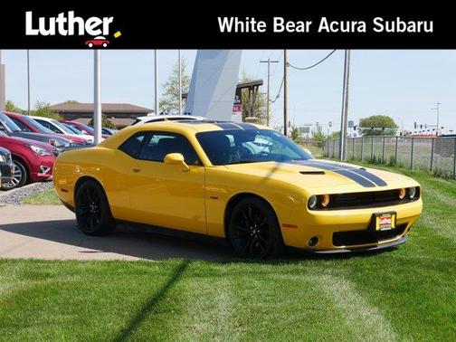 Yellow Jacket Clearcoat 2018 Dodge Challenger R/T