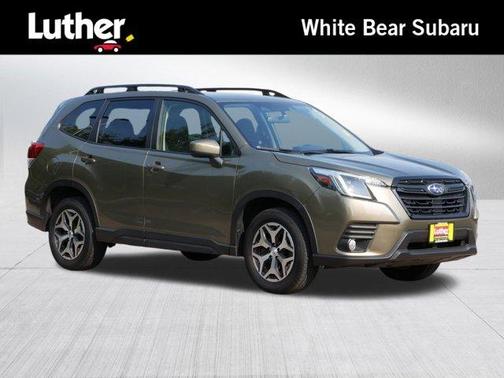 2022 Subaru Forester Premium
