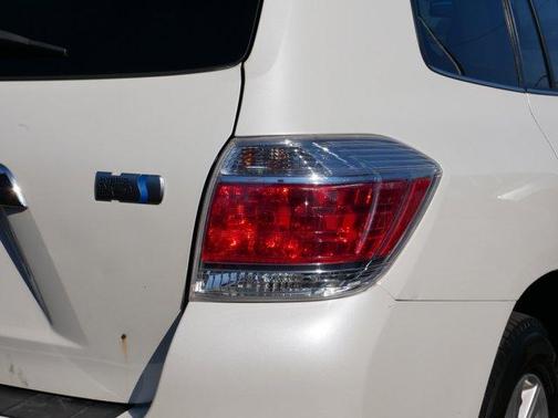 2013 Toyota Highlander Hybrid 
