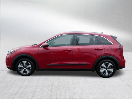 2017 Kia Niro LX