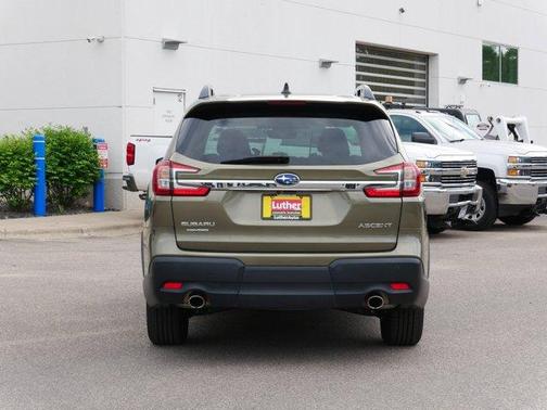 Autumn Green Metallic 2025 Subaru Ascent Premium