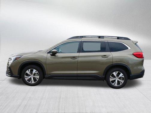 Autumn Green Metallic 2025 Subaru Ascent Premium