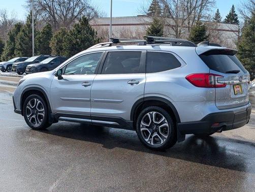 2023 Subaru Ascent Limited 8-Passenger