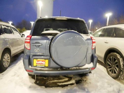 2009 Toyota RAV4 Sport