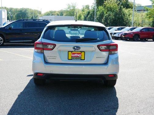 2022 Subaru Impreza Base
