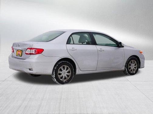 2011 Toyota Corolla LE