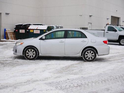 2011 Toyota Corolla LE