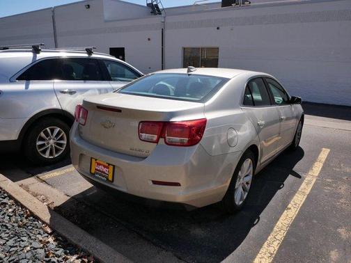 Champagne Silver 2015 Chevrolet Malibu 2LT