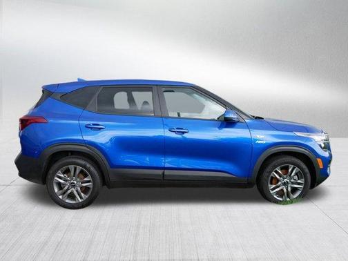 2023 Kia Seltos LX