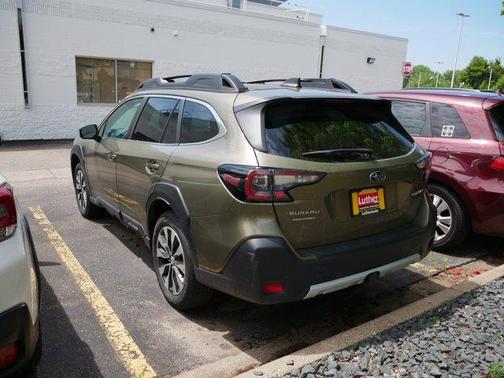 Autumn Green Metallic 2023 Subaru Outback Limited