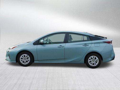 2016 Toyota Prius Two