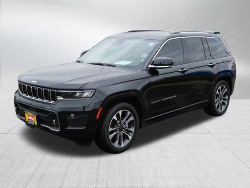 2022 Jeep Grand Cherokee Overland