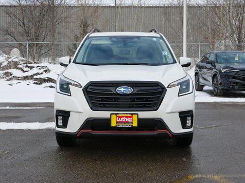 2024 Subaru Forester Sport