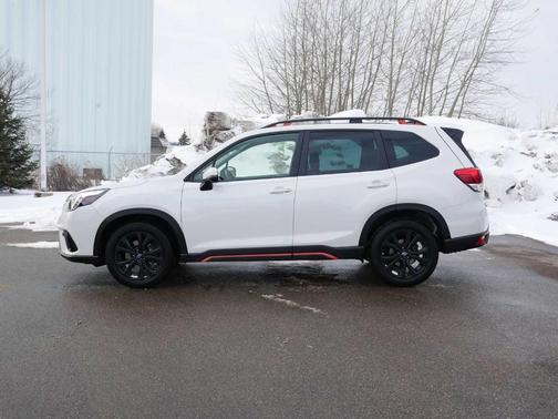 2024 Subaru Forester Sport