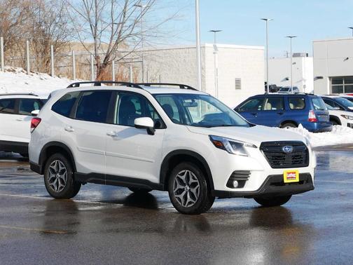 2023 Subaru Forester Premium
