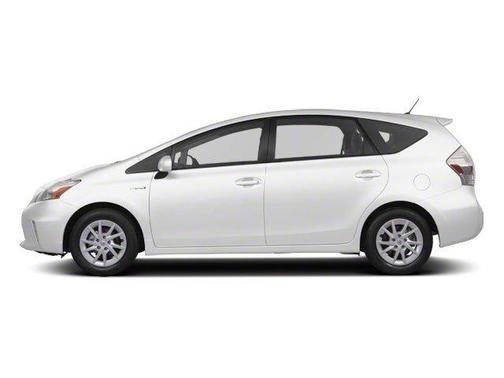 2013 Toyota Prius v Two
