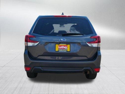 Magnetite Gray Metallic 2023 Subaru Forester