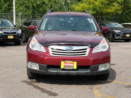 2011 Subaru Outback 2.5i Premium