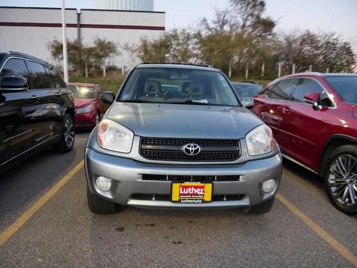 2004 Toyota RAV4 Base