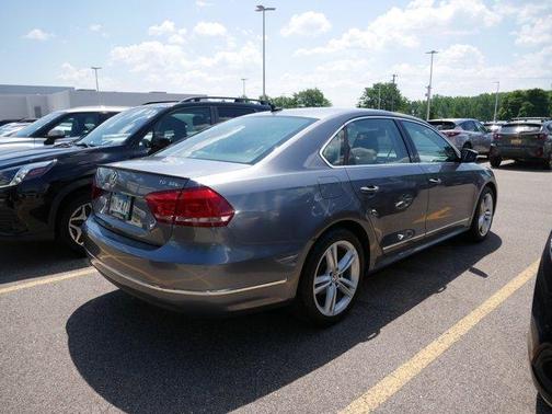 2014 Volkswagen Passat 2.0L TDI DSG SEL Premium