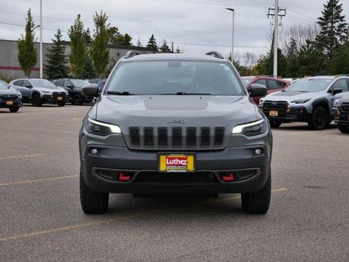 2019 Jeep Cherokee Trailhawk