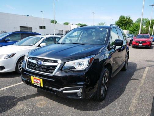 Crystal Black Silica 2018 Subaru Forester 2.5i Limited