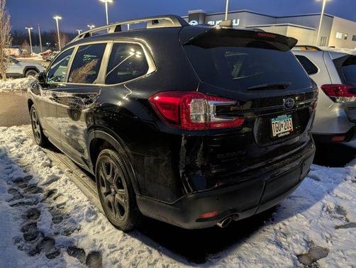 2025 Subaru Ascent Onyx Edition Touring