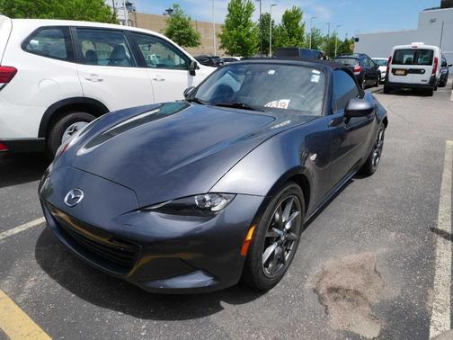 2016 Mazda MX-5 Miata Grand Touring