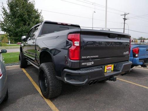 2022 Chevrolet Silverado 1500 High Country