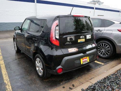 2016 Kia Soul Base