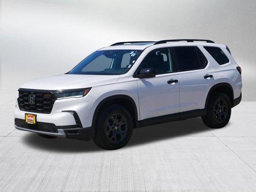 2023 Honda Pilot TrailSport