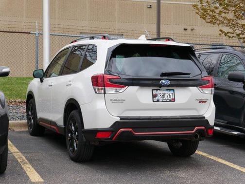 Crystal White Pearl 2023 Subaru Forester Sport
