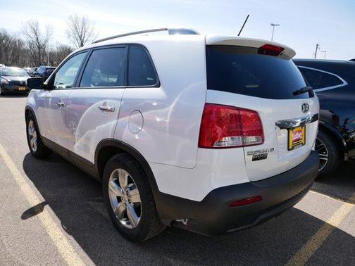 Snow White Pearl 2012 Kia Sorento EX