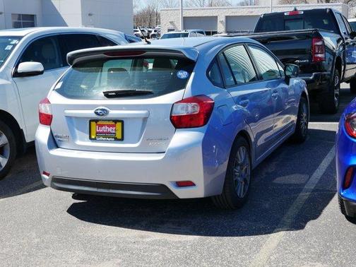 2014 Subaru Impreza 2.0i