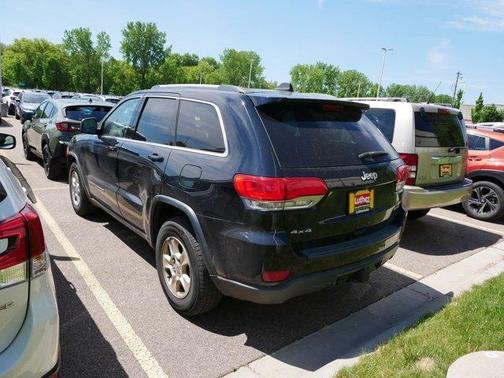 Diamond Black 2017 Jeep Grand Cherokee Laredo