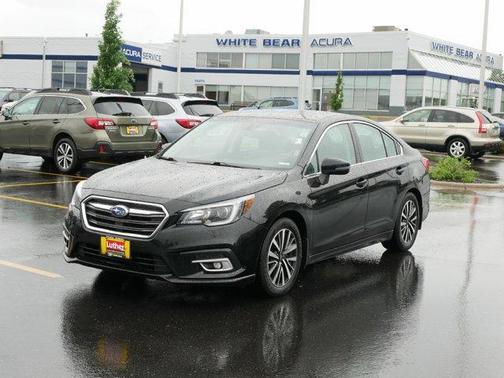 Photo 2 of 32 of 2019 Subaru Legacy 2.5i Premium