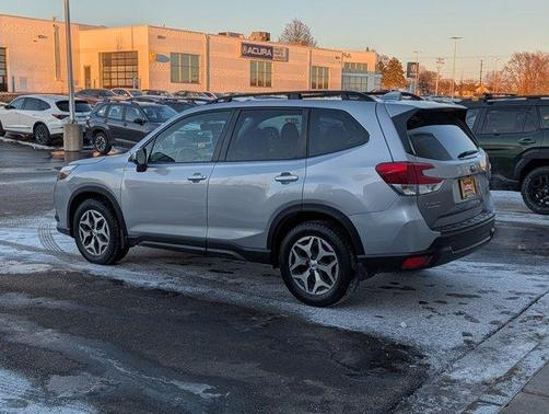 2023 Subaru Forester 2.5i Premium