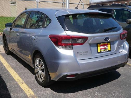 2022 Subaru Impreza Base
